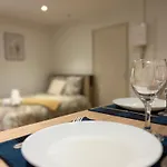 La Ruche Arrageoise - Parking Gratuit - Cozy - Grand Lit - Long Appartamento *