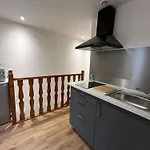 Appartamento La Ruche Arrageoise - Parking Gratuit - Cozy - Grand Lit - Long *
